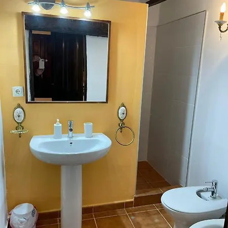 Vandrerhjem Vicenta 1750 Rural, Capacidad Hasta 25 Personas Albentosa