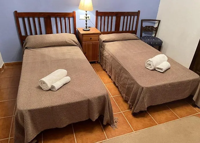 Hostel Vicenta 1750 Rural, Capacidad Hasta 30 Personas Albentosa